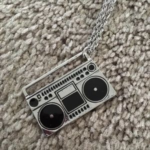 Forever 21 Grey & Black Thin Boombox Necklace